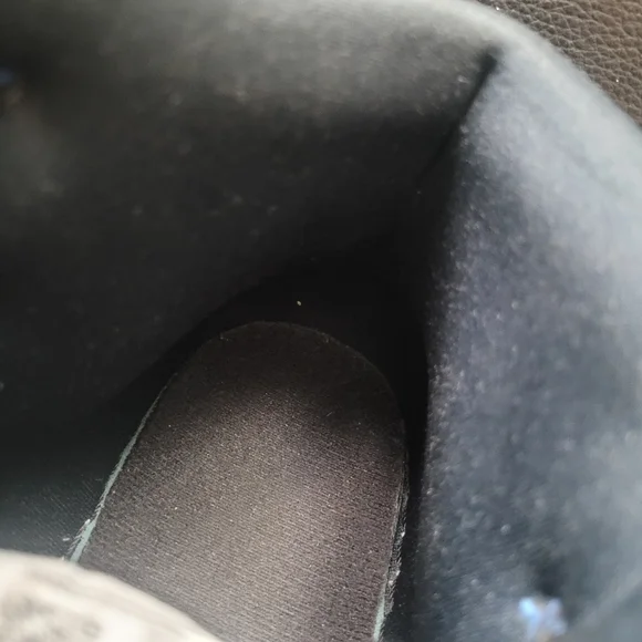 Nike Air Jordan Mid 1 "Hyper Royal" Sneakers 2020,Unisex EU 41 - Picture 8 of 14